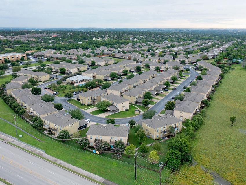 Links At Forest Creek Apartments, 20404 Poppy Hills Trail, Round Rock